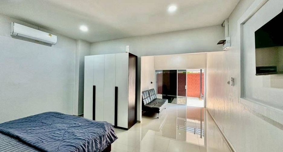 For rent 7 bedrooms villa in South Pattaya, Pattaya