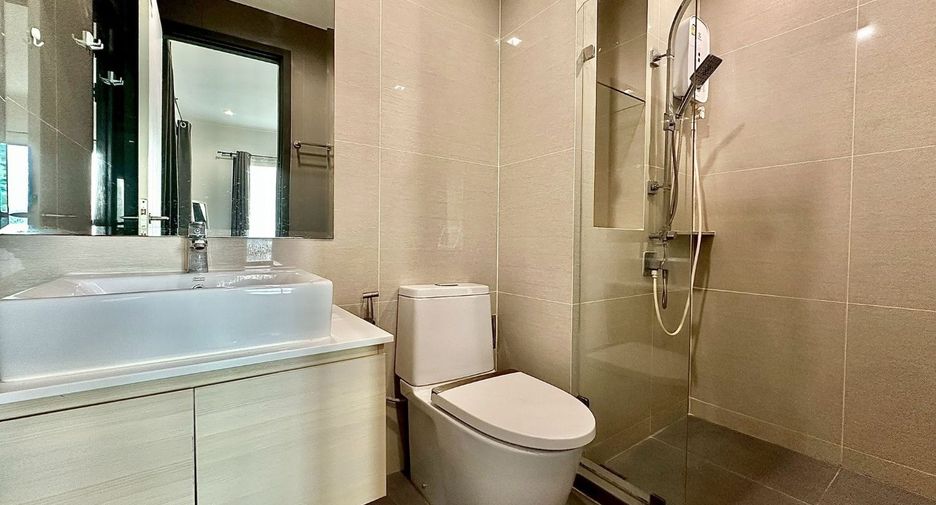 For rent 1 bed condo in Khlong San, Bangkok