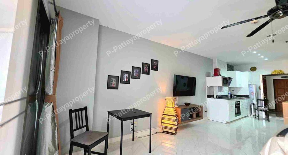 For sale studio condo in Pratumnak, Pattaya
