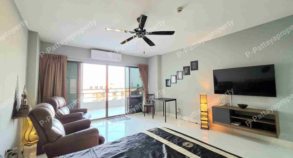 For sale studio condo in Pratumnak, Pattaya