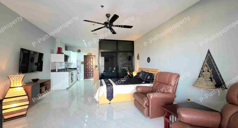 For sale studio condo in Pratumnak, Pattaya