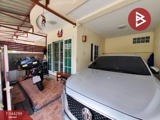For sale 3 bedrooms townhouse in Mueang Samut Prakan, Samut Prakan