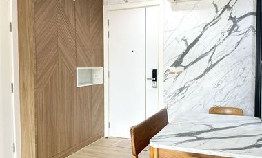 For sale 2 bedrooms condo in Huai Khwang, Bangkok