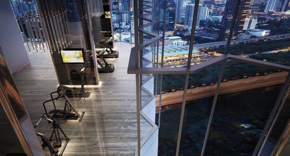 For sale 2 bedrooms condo in Huai Khwang, Bangkok
