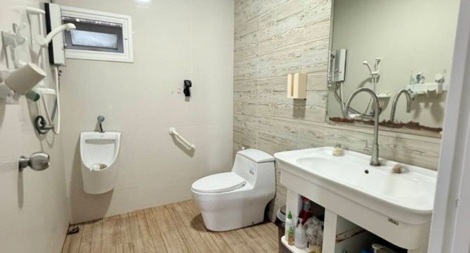 Продажа 4 спальни дом в Mueang Chachoengsao, Чаченгсау