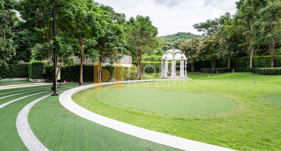 For sale studio condo in Si Racha, Chonburi
