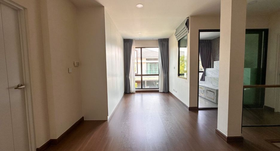 Haus zum Kauf mit 4 Zimmer in Mueang Nonthaburi, Nonthaburi