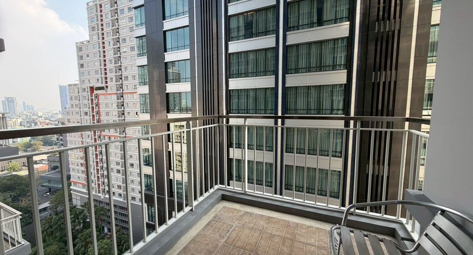 Wohnung zur Miete mit 2 Zimmer in Khlong Toei, Bangkok