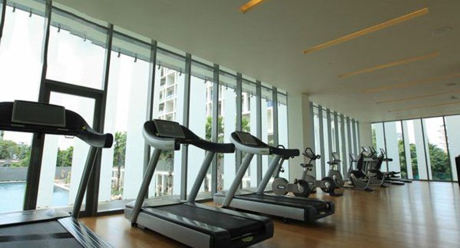 For rent 2 bedrooms condo in Pathum Wan, Bangkok