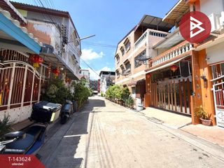 For sale 3 bedrooms townhouse in Thung Khru, Bangkok