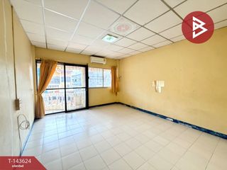 For sale 3 bedrooms townhouse in Thung Khru, Bangkok