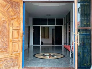 For sale 3 bedrooms house in Si Racha, Chonburi