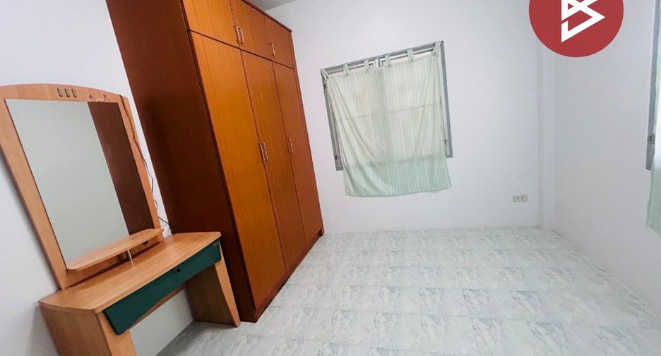 Casa en venta de 2 habitaciones en Si Racha, Chonburi