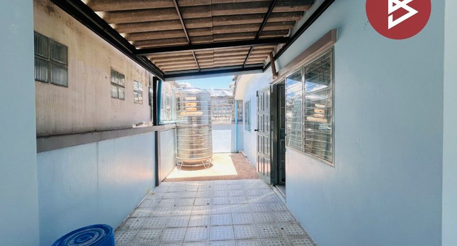 Casa en venta de 2 habitaciones en Si Racha, Chonburi