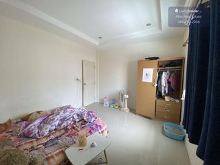 For sale 3 bedrooms townhouse in Bang Kapi, Bangkok