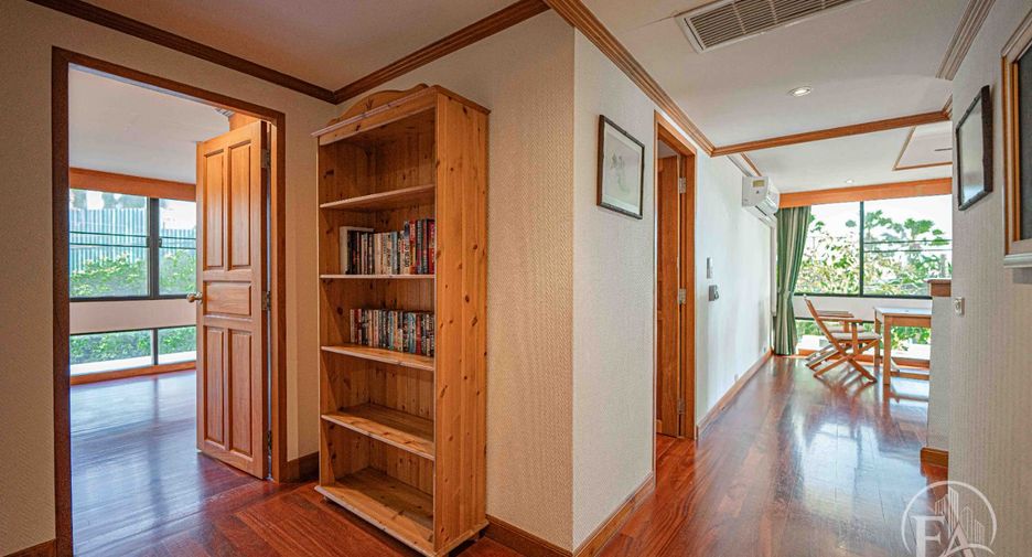 For sale 3 ベッドルーム condo in North Pattaya, Pattaya