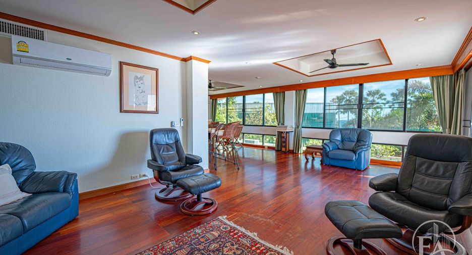 For sale 3 ベッドルーム condo in North Pattaya, Pattaya