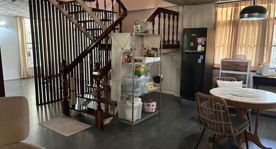 Grundstück zum Kauf in Wang Thonglang, Bangkok