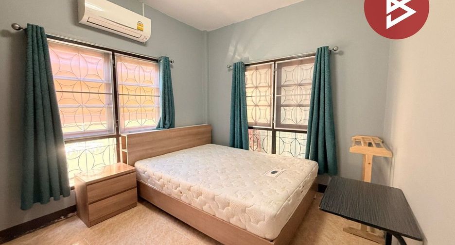 Haus zum Kauf mit 3 Zimmer in Si Racha, Chonburi