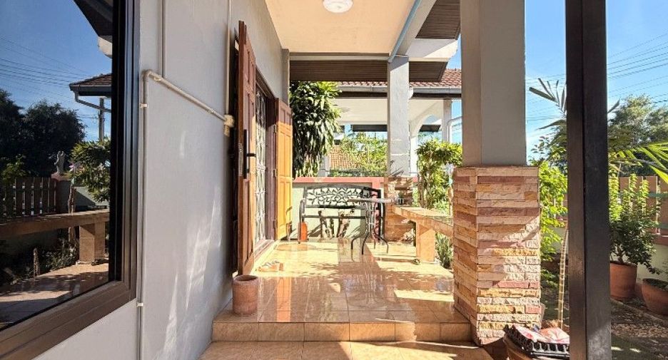 Haus zum Kauf mit 3 Zimmer in Si Racha, Chonburi