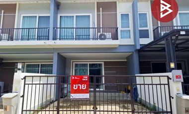 For sale 3 bedrooms townhouse in Khlong Sam Wa, Bangkok