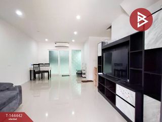 For sale 3 bedrooms townhouse in Khlong Sam Wa, Bangkok