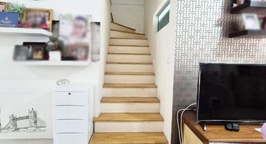 For sale 3 bedrooms townhouse in Sai Mai, Bangkok