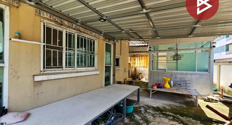 For sale 3 bedrooms house in Si Racha, Chonburi