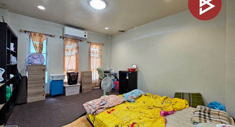 For sale 3 bedrooms house in Si Racha, Chonburi
