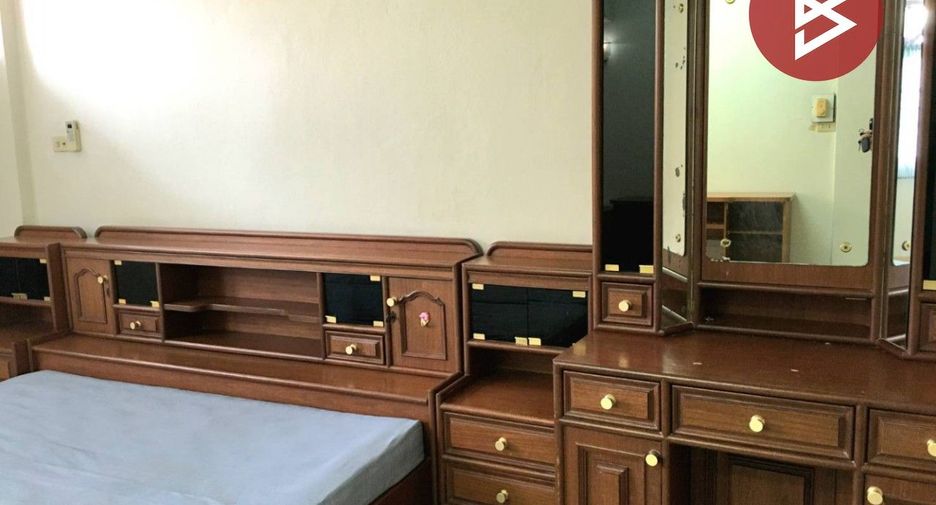 For sale 4 bedrooms townhouse in Bang Bon, Bangkok