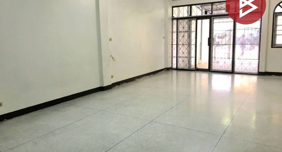 For sale 4 bedrooms townhouse in Bang Bon, Bangkok
