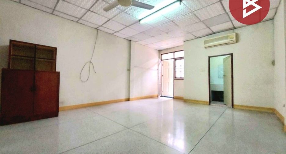 For sale 4 bedrooms townhouse in Bang Bon, Bangkok