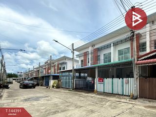 For sale 2 ベッドルーム townhouse in Mueang Chon Buri, Chonburi
