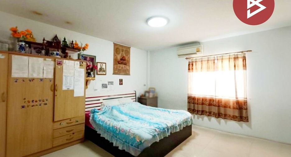 For sale 2 ベッドルーム townhouse in Mueang Chon Buri, Chonburi