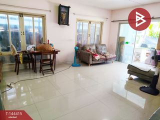 For sale 3 bedrooms townhouse in Mueang Samut Prakan, Samut Prakan