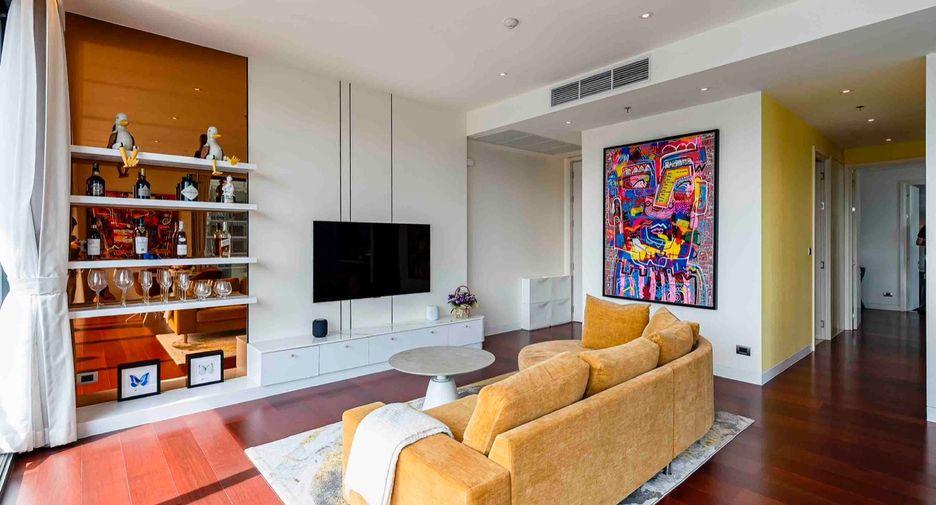 À vendre 2 chambres condo à Watthana, Bangkok