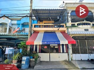 For sale 2 bedrooms townhouse in Mueang Samut Prakan, Samut Prakan