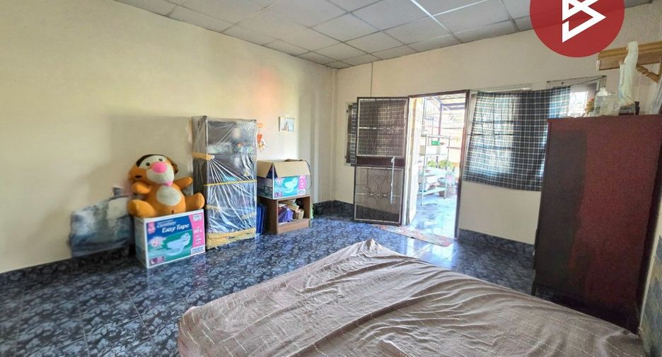 For sale 2 bedrooms townhouse in Mueang Samut Prakan, Samut Prakan