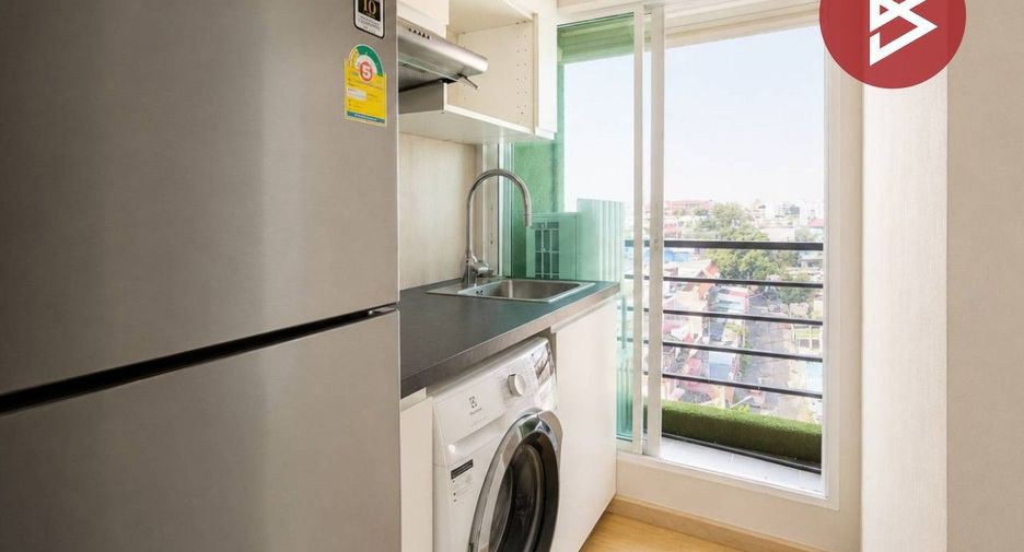For sale 1 bed condo in Huai Khwang, Bangkok