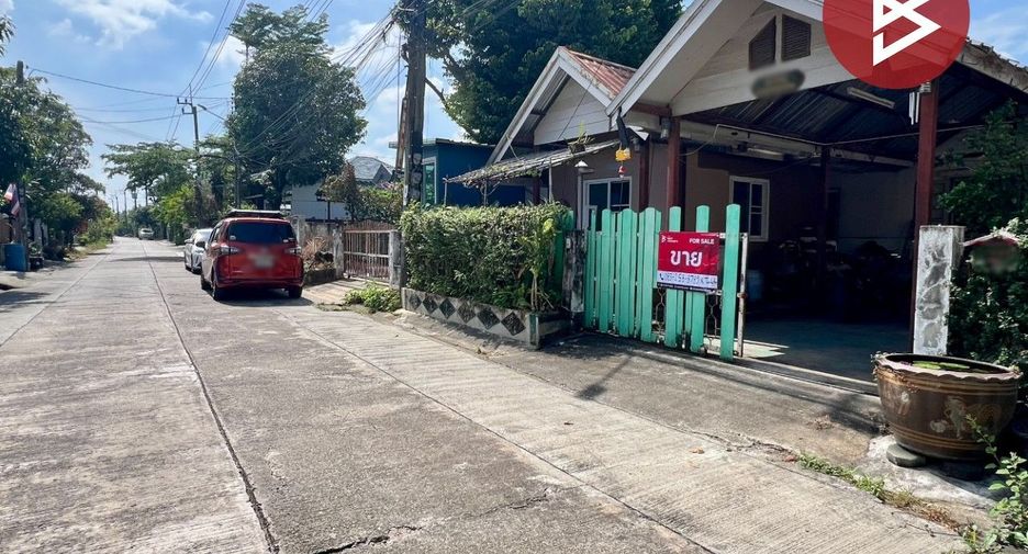 For sale 3 bedrooms house in Nong Chok, Bangkok
