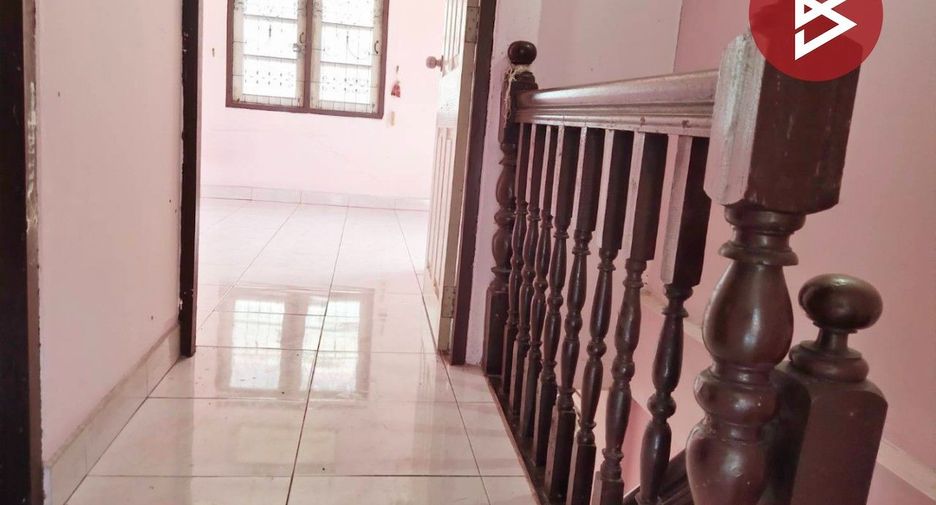 Casa adosada en venta de 2 habitaciones en Nong Khaem, Bangkok