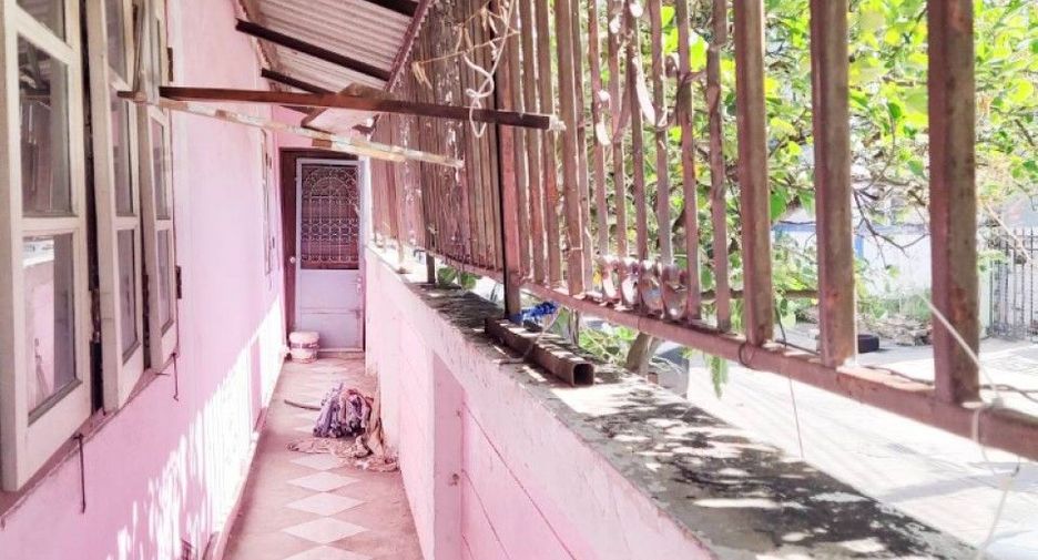 Casa adosada en venta de 2 habitaciones en Nong Khaem, Bangkok