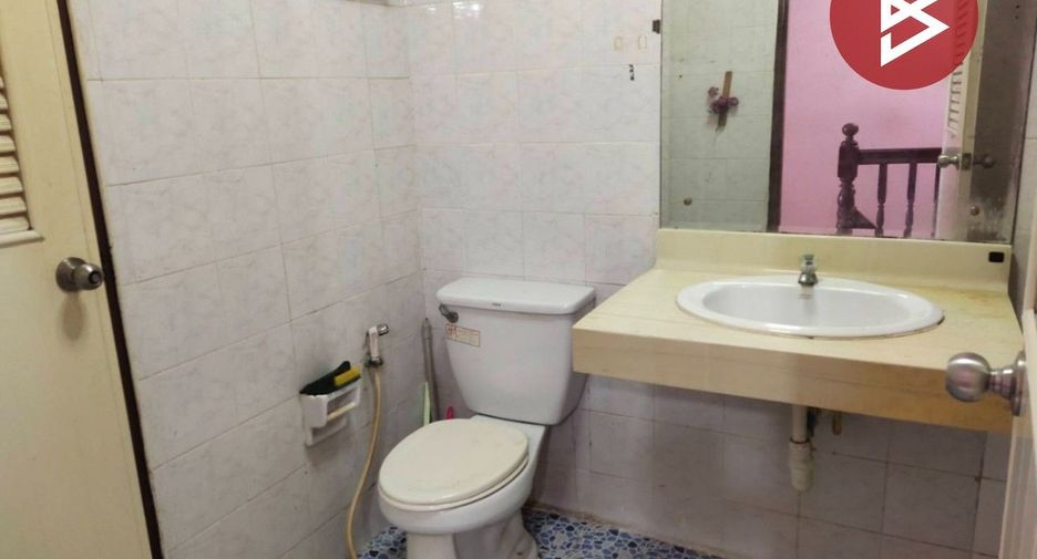 Casa adosada en venta de 2 habitaciones en Nong Khaem, Bangkok