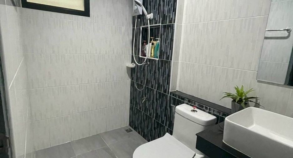 For sale 2 bedrooms house in Saraphi, Chiang Mai