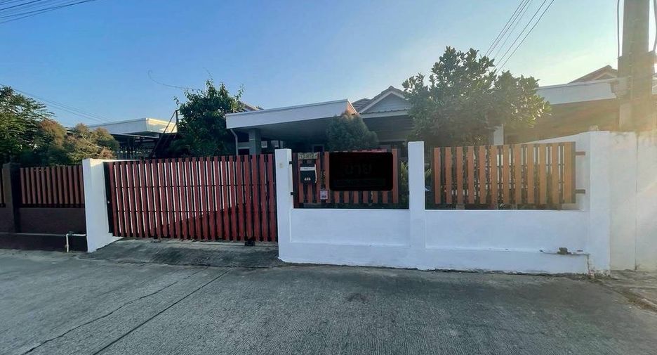 For sale 2 bedrooms house in Saraphi, Chiang Mai