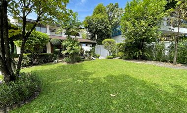 Haus zur Miete und zum Kauf mit 5 Zimmer in Suan Luang, Bangkok