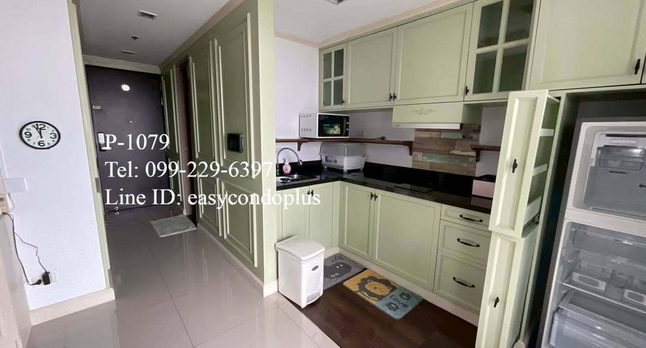 À louer 2 chambres condo à Chatuchak, Bangkok