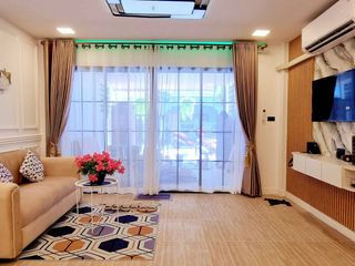 Reihenhaus zum Kauf mit 2 Zimmer in Bang Lamung, Chonburi