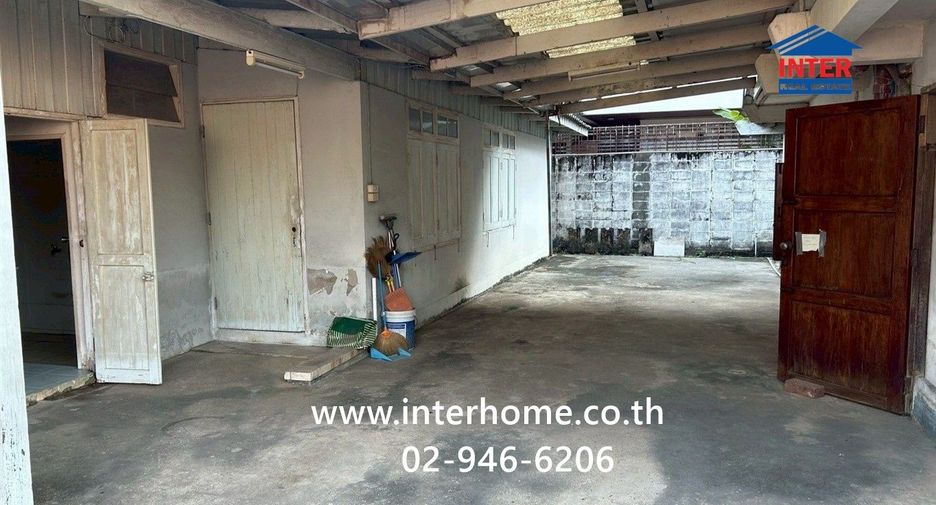 For sale land in Watthana, Bangkok
