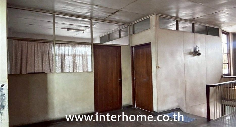 For sale land in Watthana, Bangkok